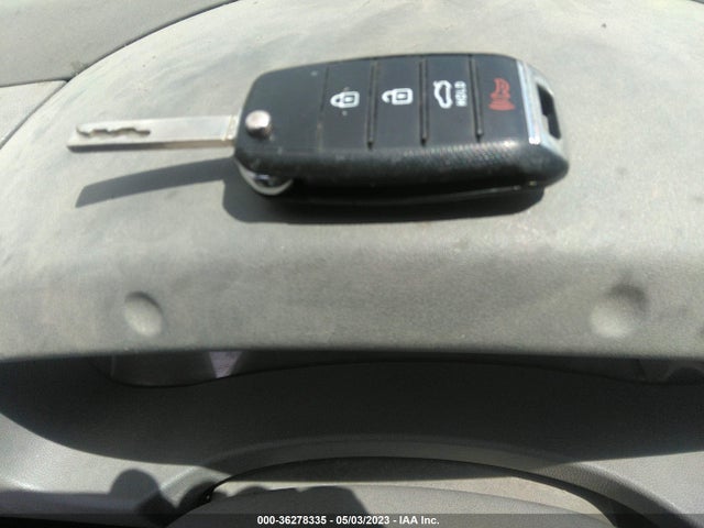KIA Optima Lx 2017 5XXGT4L35HG166110 Image 3