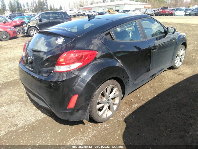 2016 HYUNDAI VELOSTER VIN: KMHTC6AD4GU290962