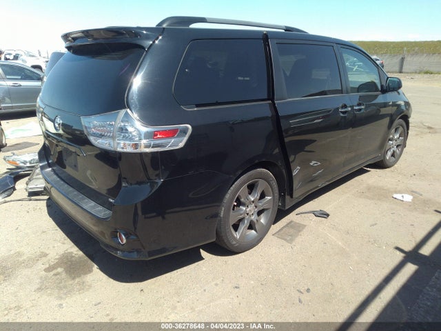Toyota SIENNA SE 2016 5TDXK3DC3GS758176 Image 4