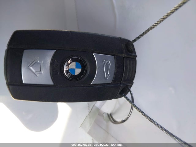 2010 BMW 3 SERIES 328I VIN: WBAWV1C5XAP123805