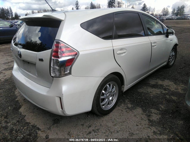 Toyota Prius V Two/five/three/four 2015 JTDZN3EU3FJ022261 Image 6
