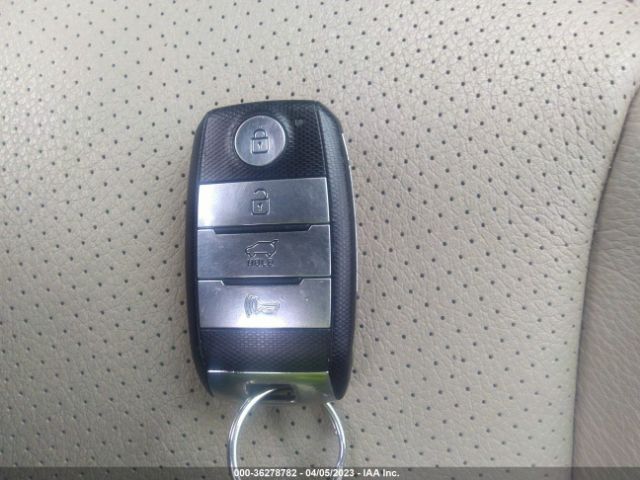 5XYKUDA71FG654797 KIA Sorento Ex V6