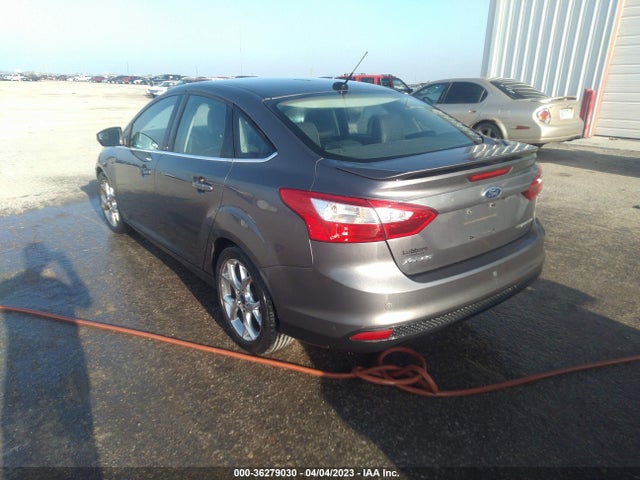 2014 FORD FOCUS TITANIUM VIN: 1FADP3J2XEL237718