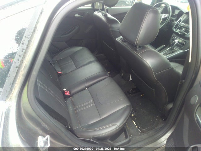 2014 FORD FOCUS TITANIUM VIN: 1FADP3J2XEL237718