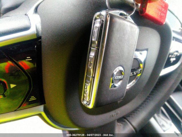 YV4102DL8L1522634 Volvo Xc60 Inscription