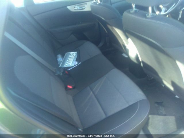 3KPF24AD5NE459018 KIA Forte Lxs
