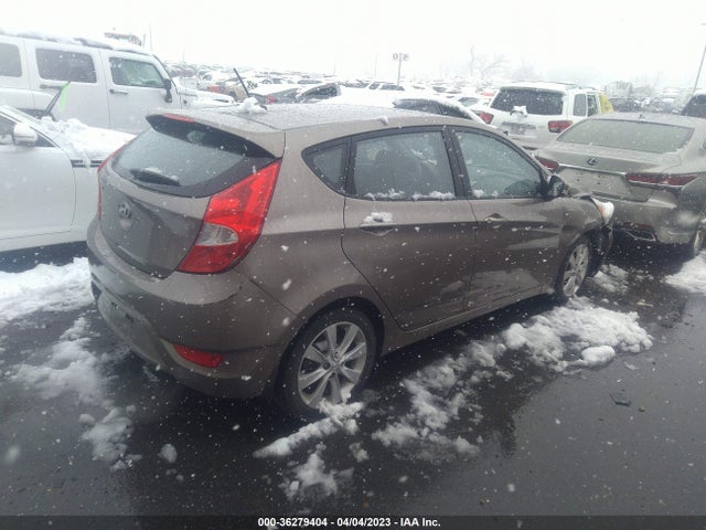 Hyundai ACCENT SE 2014 KMHCU5AE8EU161295 Image 4