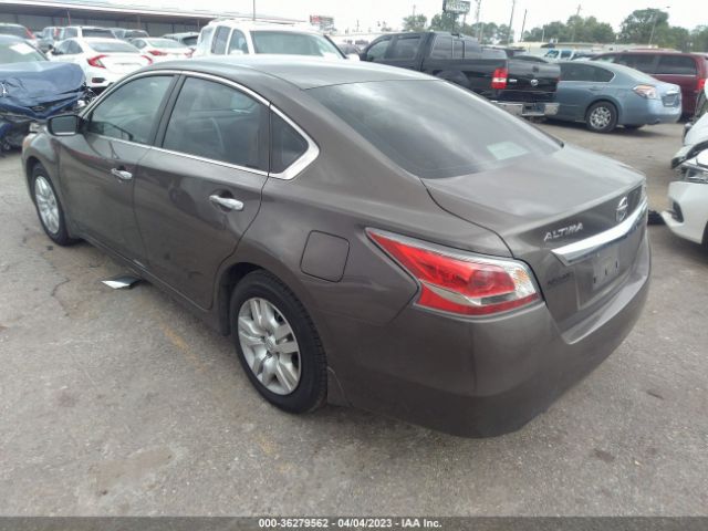 1N4AL3AP9FN877192 Nissan Altima 2.5 S