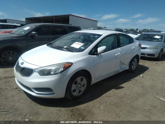 KIA FORTE LX 2015 KNAFX4A66F5428129 Image 2