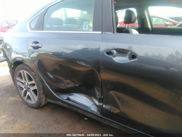 3KPF54AD9ME352561 KIA FORTE EX