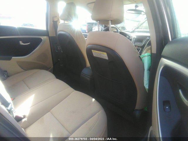 Hyundai ELANTRA GT 2016 KMHD35LH3GU265307 Image 9