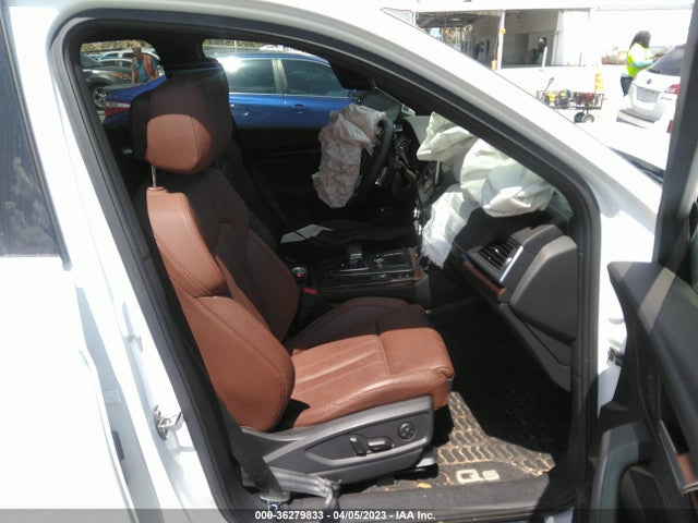 WA1BNAFY2J2239398 Audi Q5 Premium Plus