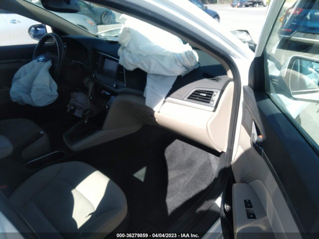 Hyundai Elantra Value Edition 2018 5NPD84LF2JH234176 Image 6