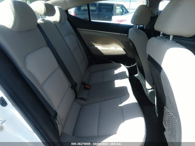 Hyundai Elantra Value Edition 2018 5NPD84LF2JH234176 Image 9