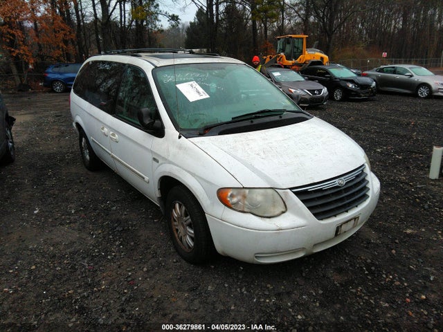2005 CHRYSLER TOWN & COUNTRY TOURING VIN: 2C4GP54L95R352843