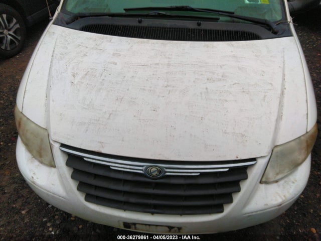 2005 CHRYSLER TOWN & COUNTRY TOURING VIN: 2C4GP54L95R352843
