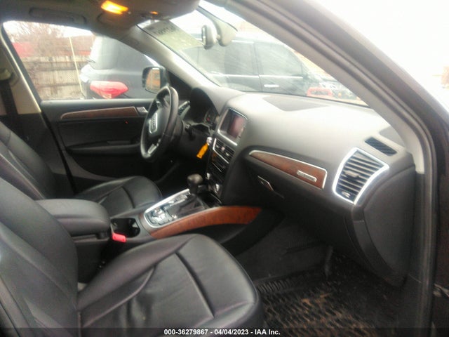 WA1LFAFP1EA055462 Audi Q5 Premium Plus