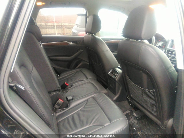 WA1LFAFP1EA055462 Audi Q5 Premium Plus
