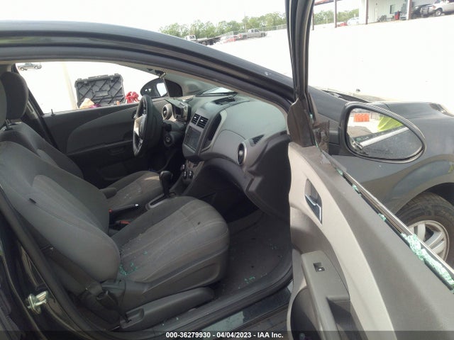 Chevrolet SONIC LT 2014 1G1JC5SH3E4187710 Image 5