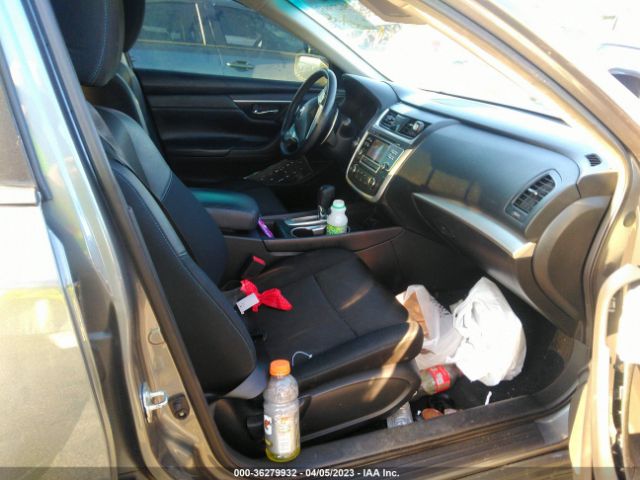 1N4AL3AP2HC490529 Nissan Altima 2.5 Sr