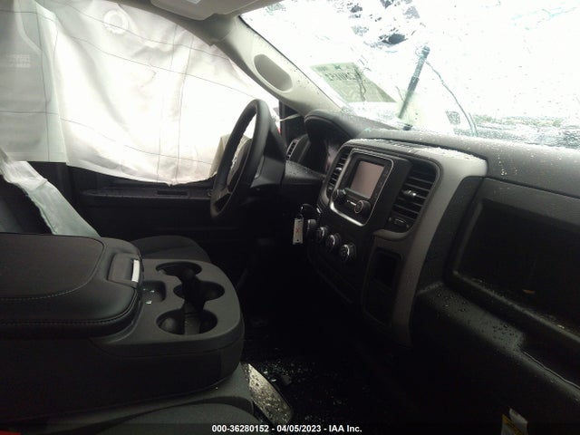1C6RR6FG8NS229694 RAM 1500 Classic Tradesman