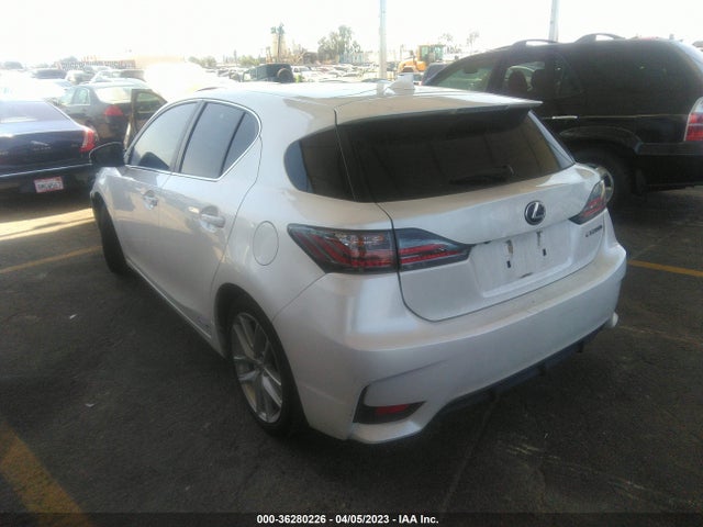 Lexus Ct 200h Hybrid 2015 JTHKD5BHXF2237295 Image 3