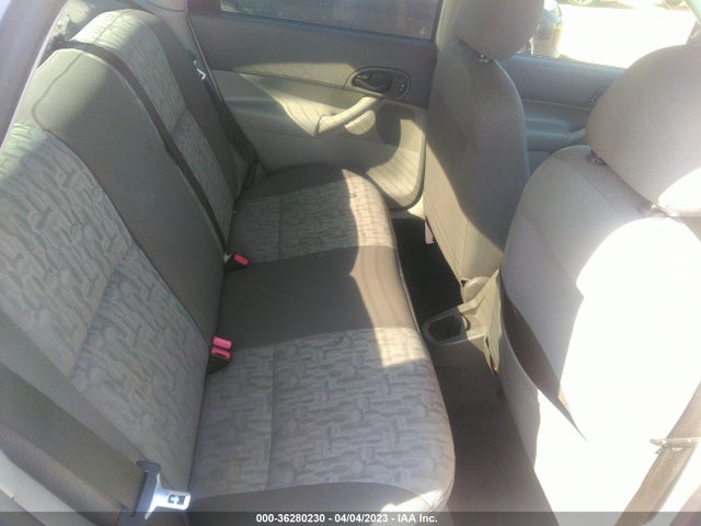 2005 FORD FOCUS S/SE/SES VIN: 1FAFP34N15W302632