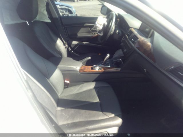 WBA3B1C56EK133701 BMW 3 Series 320i