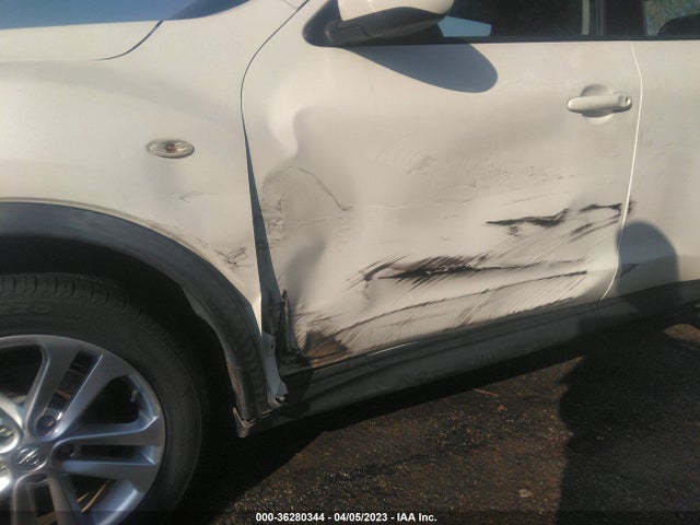 2013 NISSAN JUKE S VIN: JN8AF5MR8DT211996