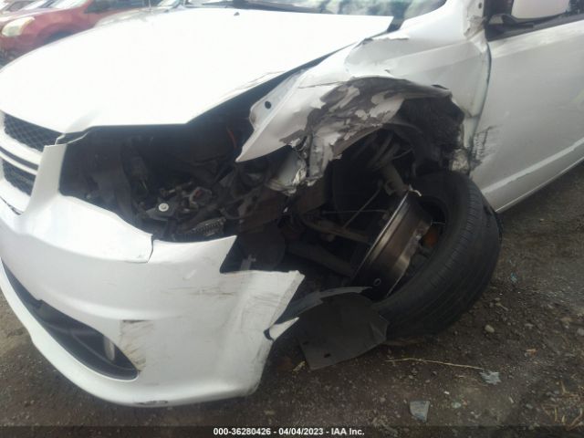 2C4RDGEG5JR250688 Dodge Grand Caravan Gt