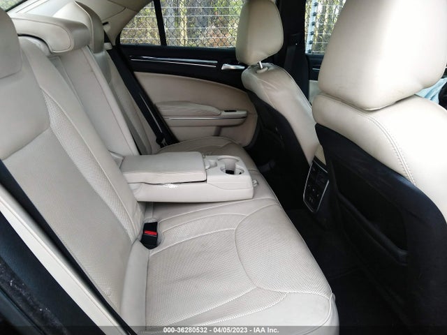 Chrysler 300 300c 2016 2C3CCAEG0GH342915 Image 8