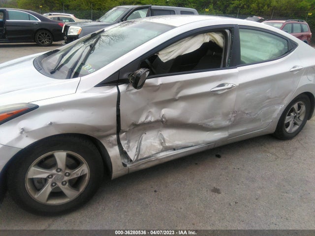 Hyundai ELANTRA SE 2015 5NPDH4AE1FH566871 Image 7