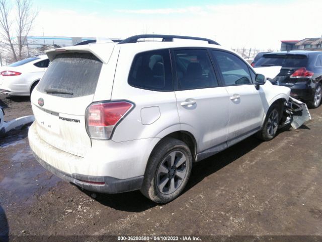 JF2SJAEC4JH512136 Subaru Forester Premium