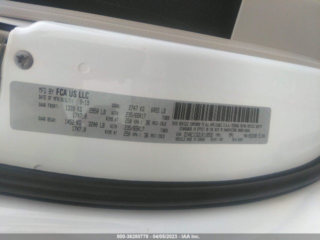 2C4RC1CG2LR118932 Chrysler Voyager Lx