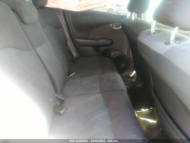 2011 HONDA FIT SPORT VIN: JHMGE8H59BC016891