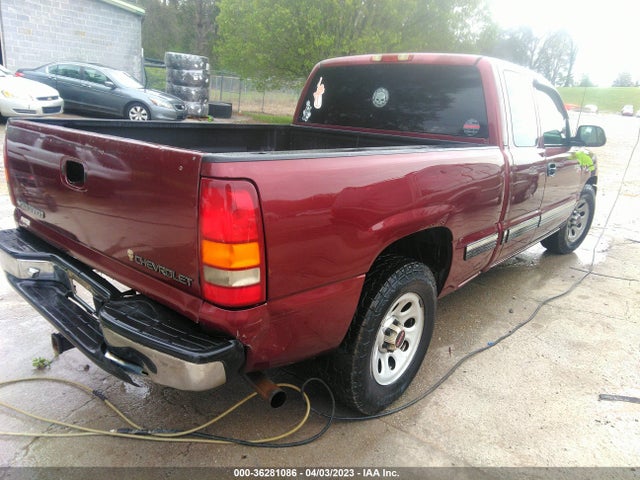 2000 CHEVROLET SILVERADO 1500 LS VIN: 2GCEC19T1Y1242067