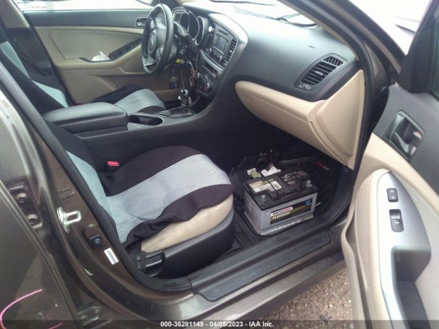 5XXGM4A70FG355876 KIA Optima Lx