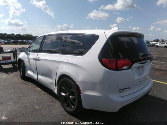 Chrysler Pacifica Touring Plus 2018 2C4RC1FG9JR361890 Image 3