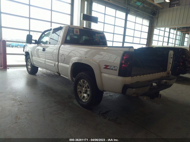 2004 CHEVROLET SILVERADO 1500 Z71 VIN: 2GCEK19T741230549