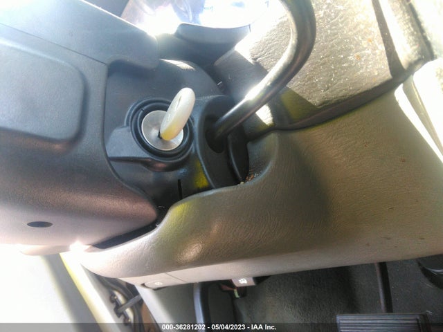 2005 DODGE CARAVAN SXT VIN: 1D4GP45R15B140887