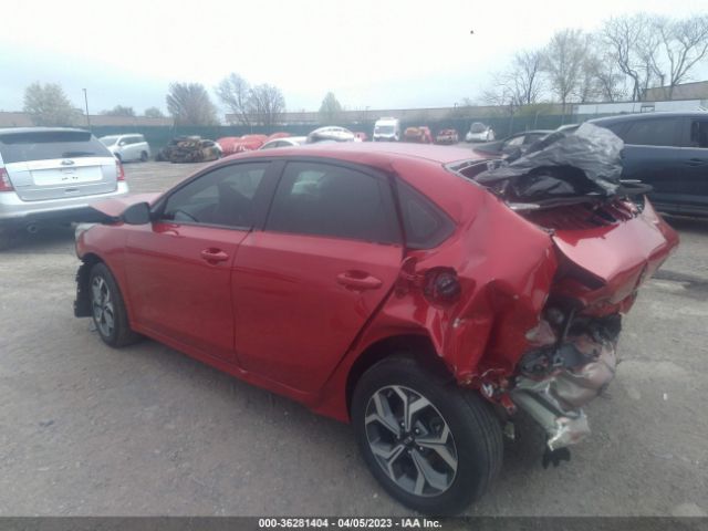 3KPF24AD2ME274150 KIA Forte Lxs