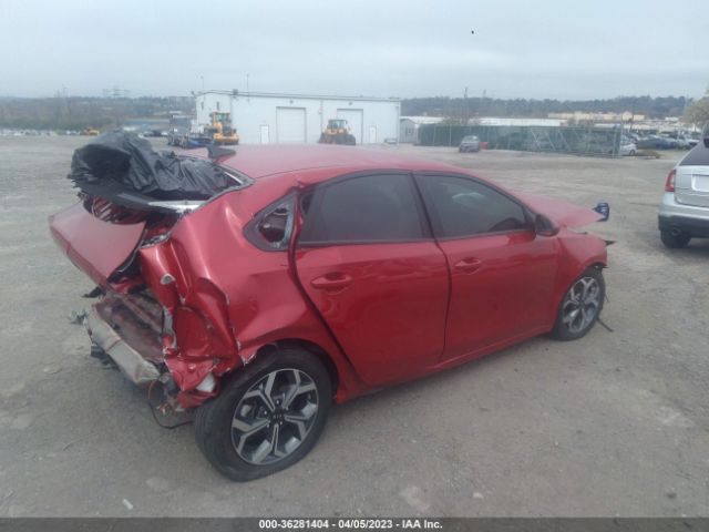 3KPF24AD2ME274150 KIA Forte Lxs