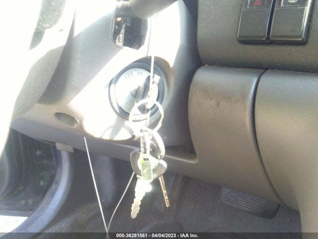 2001 MAZDA 626 LX/ES VIN: 1YVGF22C515233614