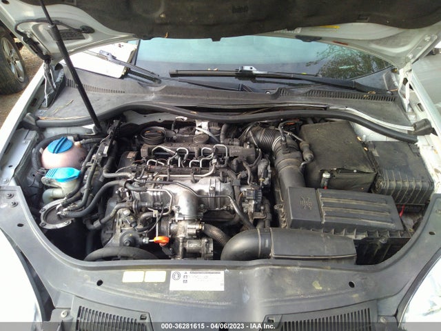 2010 VOLKSWAGEN JETTA SEDAN TDI VIN: 3VWAL7AJ2AM179326