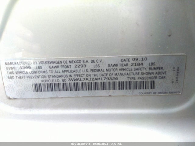 2010 VOLKSWAGEN JETTA SEDAN TDI VIN: 3VWAL7AJ2AM179326