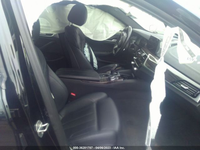 WBAJE7C53JG891106 BMW 5 Series 540i Xdrive