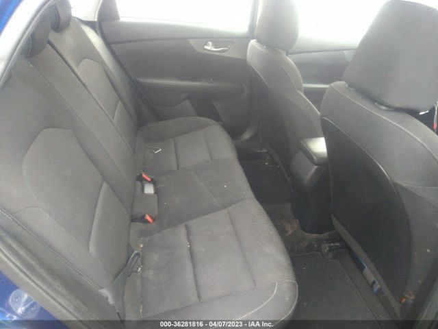 3KPF24AD2KE104349 KIA Forte Lxs
