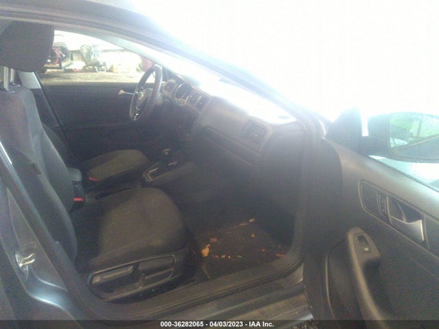 3VW2K7AJ5FM243034 Volkswagen Jetta Sedan 2.0l S W/technology