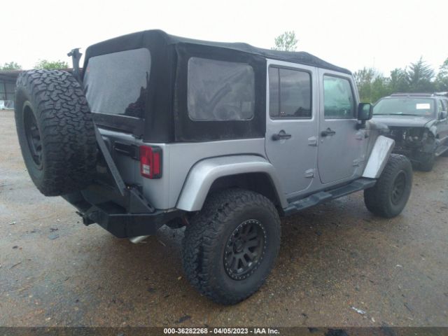 1C4BJWEG2GL242232 Jeep Wrangler Unlimited Sahara