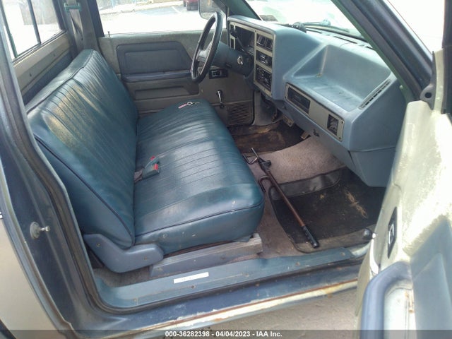 1989 DODGE DAKOTA VIN: 1B7GL26X3KS022555